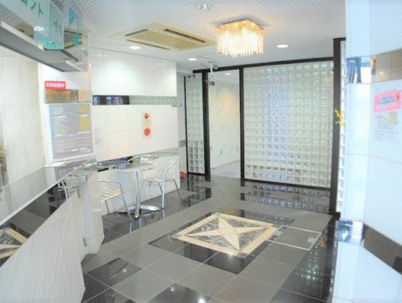 �I�[�g���b�N�ŏ��߂Ă̈�l��炵�ɍœK���Ƌ�E�Ɠd�t����